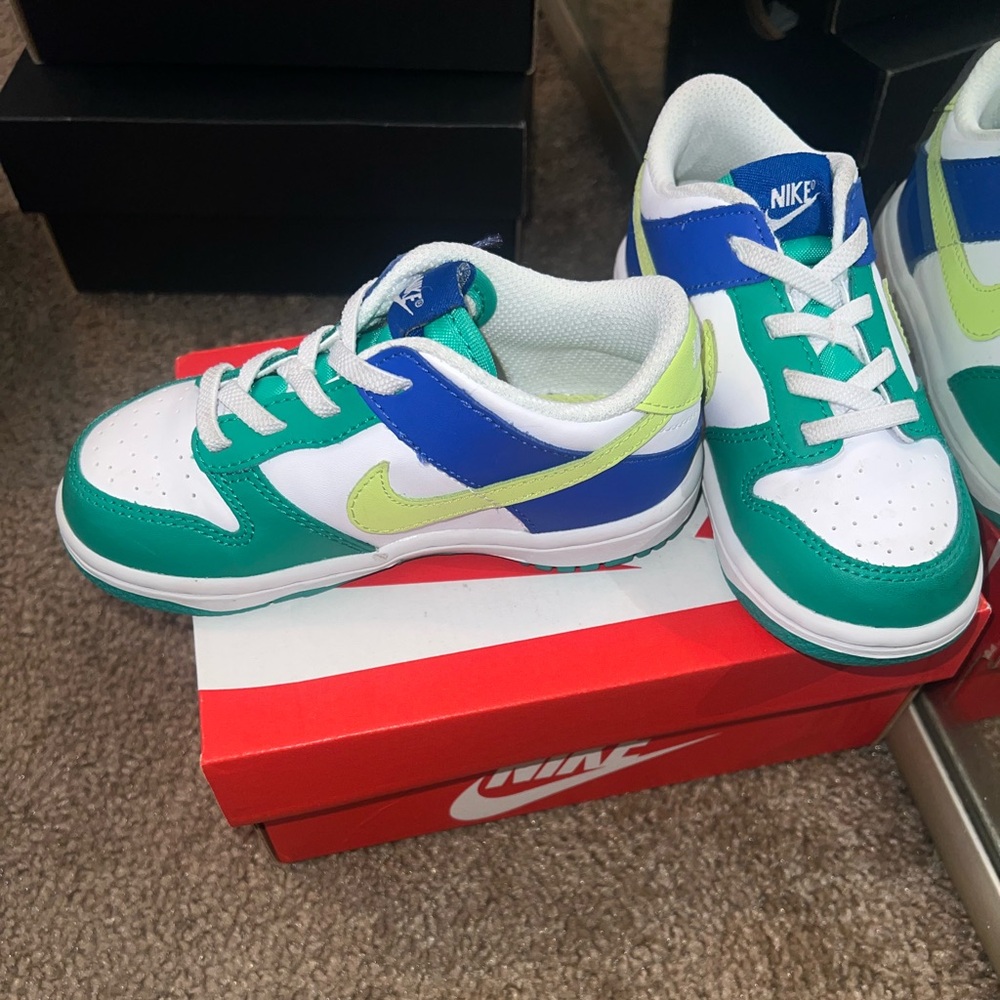 Nike Dunk Low